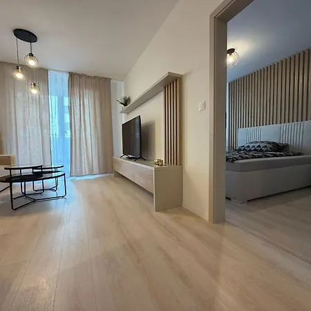 Апартаменты Luxury Terrace For 4 Зволен