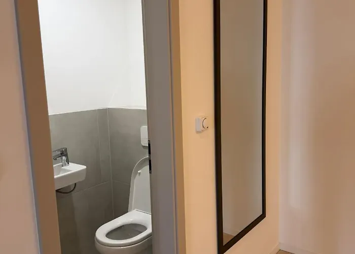 Luxury Terrace For 4 *